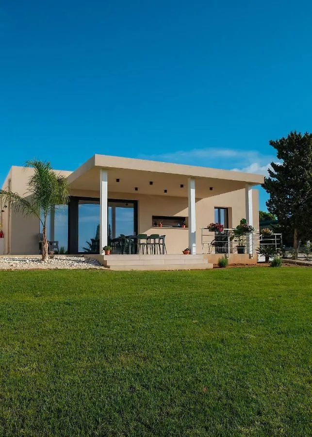 Villa Nardi Menfi 0*,